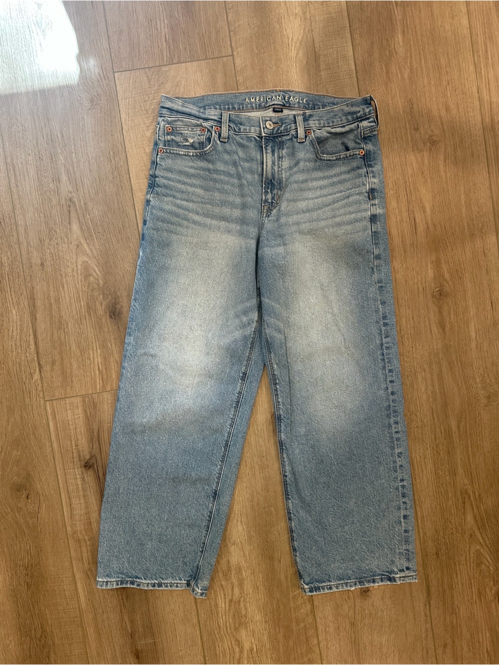 AE Strigid High-Waisted Stovepipe Jean